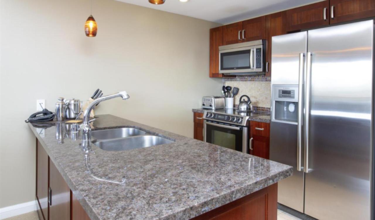 Luxury Mountain View Resort Condo With Large Private Balcony Lahaina Exterior photo